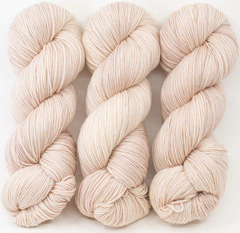 Superwash Merino blend: Socknado Premium Yarn