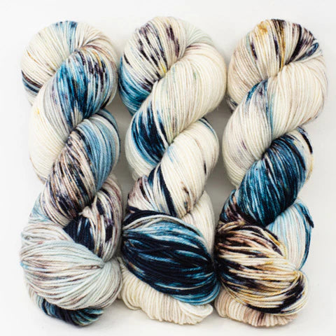 Superwash Merino blend: Socknado Premium Yarn