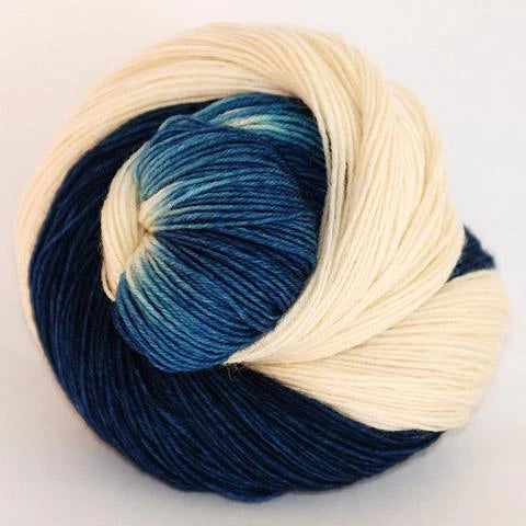 Superwash Merino blend: Socknado Premium Yarn